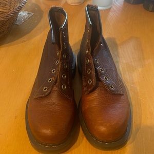 Dr. Marten's Brown Leather 6-eye Ankle Boots 23164